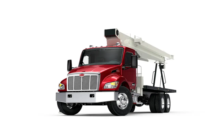 Peterbilt 548