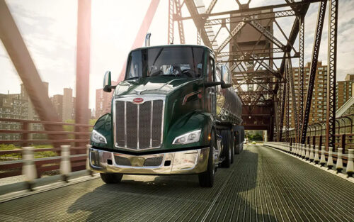 Peterbilt 579